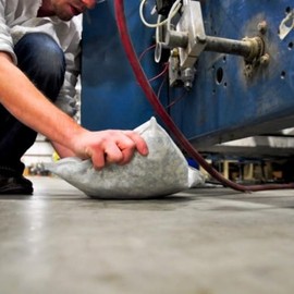 Absorbent Spill Pillows 18"x18" – 10 Pack | High-Capacity Universal Sorbents for Oil, Water & Chemicals | Industrial Cleanup Pillow Pads