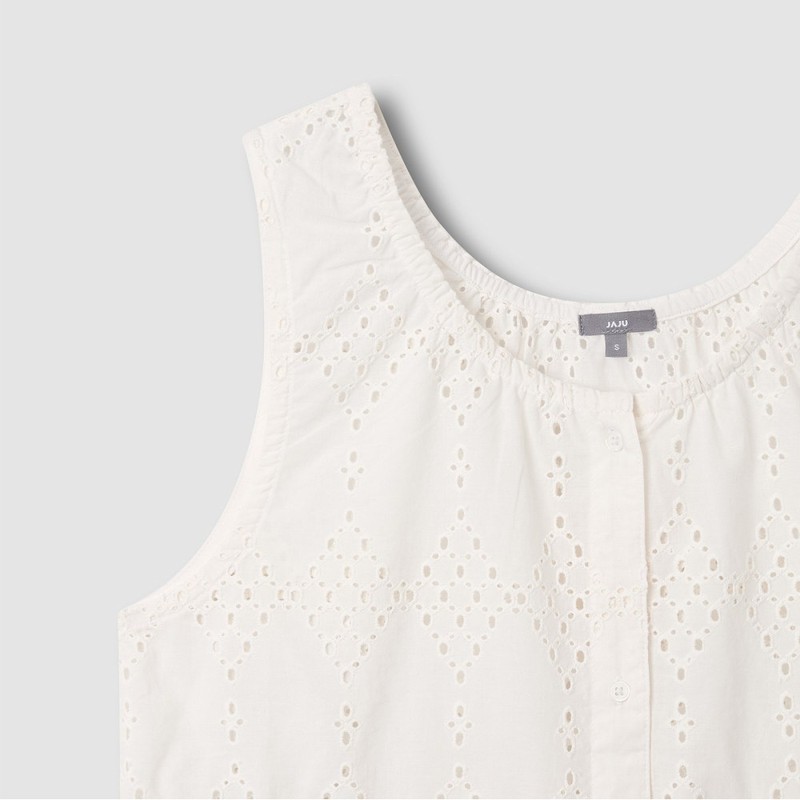 JAJU [JAJU] Girls Eyelet Sleeveless Blouse_Ivory