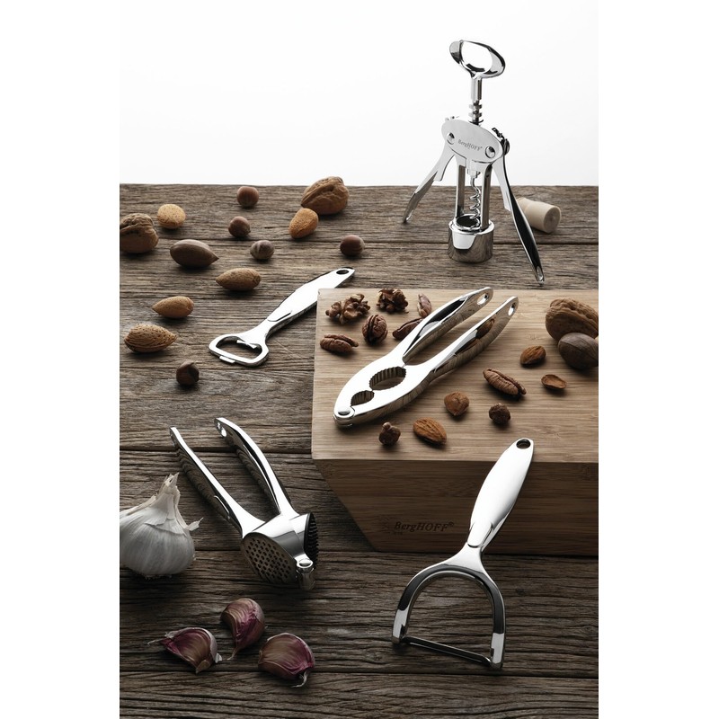 BergHOFF Essentials Cast Zinc Alloy Nut Cracker 7.5" Silver Ergonomically