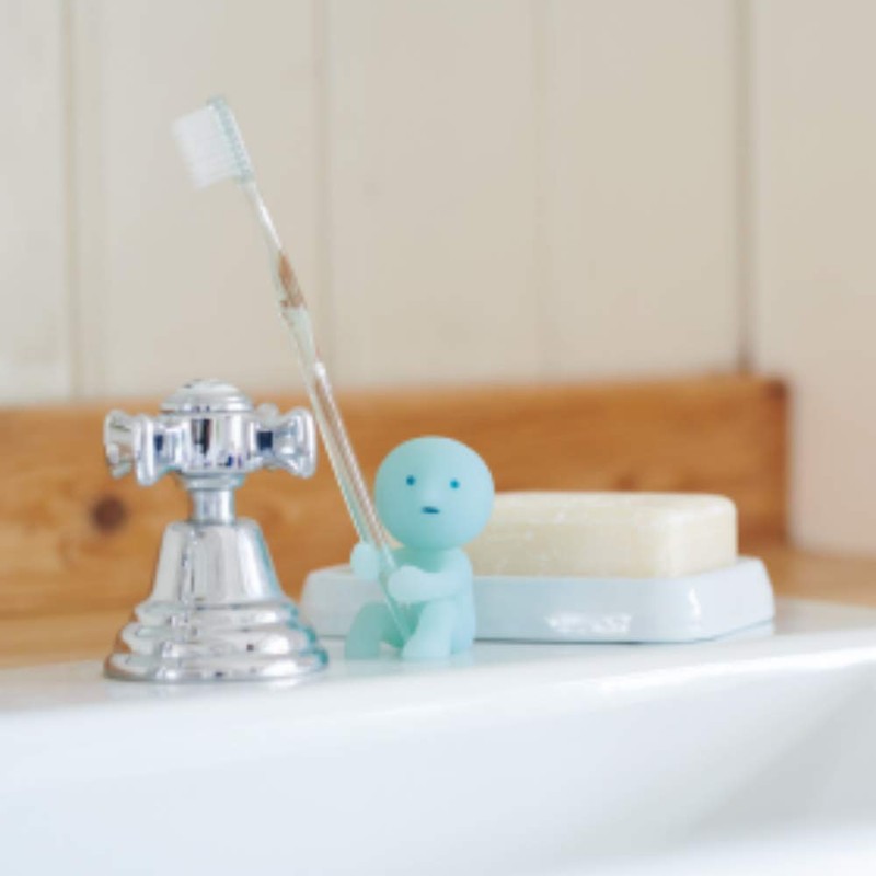 Dreams Smiski Glow in The Dark Mini Figure Toothbrush Stand