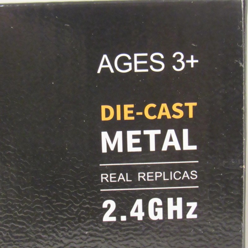 258 XUEZHISHAN 258 Remote Control Excavator Toy 1/20 Scale, Realistic