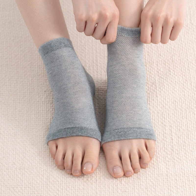 IRISLife Moisturizing Gel Socks Toeless