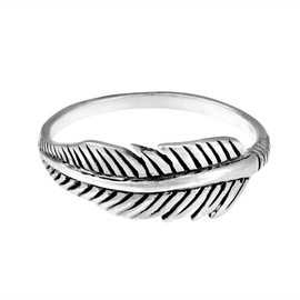AeraVida Vintage .925 Sterling Silver Feather Leaf Statement Band Ring (8)