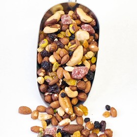 NY SPICE SHOP Antioxidant Trail Mix with Mixed Nuts - Dried Fruit Healthy Snacks for Adults and Kids - Nut Snack Packs - 1 Pound