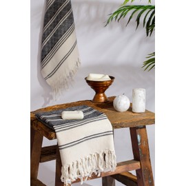 DEMMEX Organic Turkish Hand Towels for Bathroom – 100% Oeko-TEX Certified Turkish Cotton, Quick Dry, Lightweight Kitchen & Travel Towels, Diamond Weave, Large 18x36 Inches, Set of 2, Black