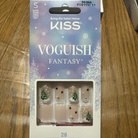 KISS Voguish Fantasy 28 Nails 94066 Holiday