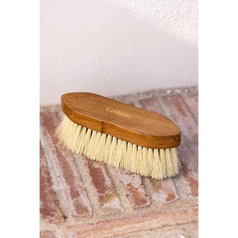 LeMieux Artisan Soft Finishing Brush - Brown