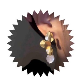 Inilbran Boho Flower Pearl Drop Earrings Gold Pearl Flower Earrings Vintage Pearl Dangle Earrings Baroque Pearl Earrings Jewellery for Women and Girls, Zinc, No Gemstone