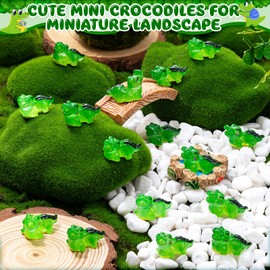 LSGYPAQ 104PCS Luminous Miniature Crocodiles Figurines Cute Mini Resin Crocodile Glow in The Dark, Tiny Alligator Animal Figures for Fairy Garden Miniature Moss Landscape DIY Craft Home Decor