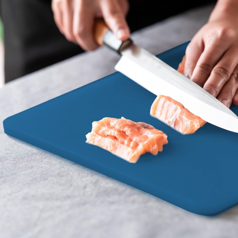 Dexas NSF Certified Polysafe Cutting Board with Handle and Juice