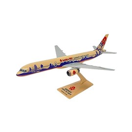 Flight Miniatures America West Teamwork 757-200 1:200 Scale - Plastic Snap-Fit Model Airplane - Collectible Replica of American West Airlines Aircraft Part - #ABO-75720H-505