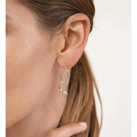 Hothrty Silver Spiral Threader Earrings Smooth Drop Earring Silver Twisted Dangle Trendy Jewelry for Woman