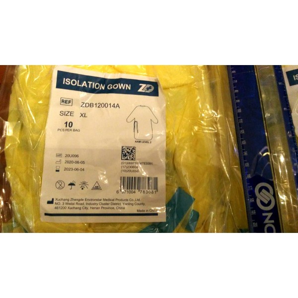 ZD PPE Disposable Protective Isolation Gown Yellow AAMI 2, NIP,
