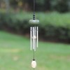 Paquete de 4 carillones de viento plateados pequeños con gotas