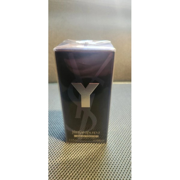 Yves Saint Laurent Y 3.3oz Men Eau De Toilette