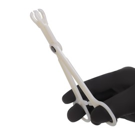 NISIMP Disposable Piercing Clamps for all Piercings，Plastic Piercing Clamps Forceps Tools Ear Nose Piercing Tools Piercing Supplies (15PCS)