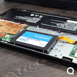 Quaroni Unidad de Estado Solido QSSD512. SSD 512 GB 2.5, SATA 3, Lectura 540MB/S Escritura 460MB/S.