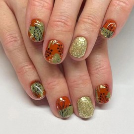 Press on Nails Short Square Fake Nails with Leaves Designs Fall Winter Nails Press ons Gold Glitter Glue on Nails Red Orange Acrylic Nails Cute False Nails Artificial Stick on Nails for Women 24Pcs