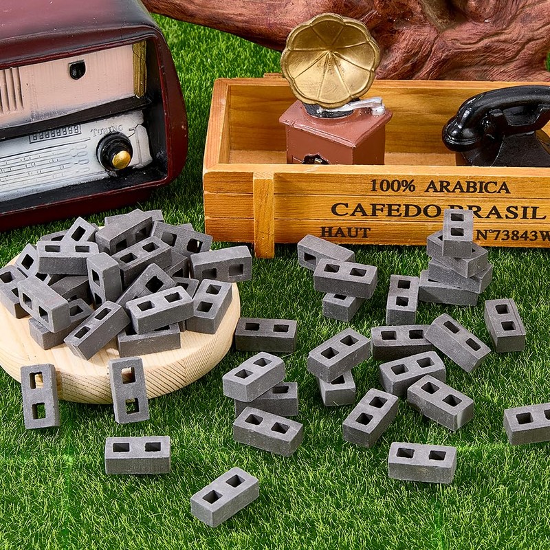 SUPERFINDINGS 50Pcs Mini Cinder Blocks For 1:12 Diorama Dollhouse Building