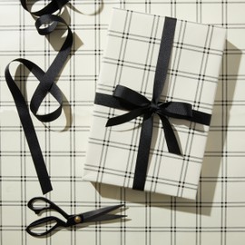 The Gift Wrap Company 58-189205 Flat Gift Wrapping Paper Sheet Set, 30" x 23", Black and Crème Plaid, 3 Pieces