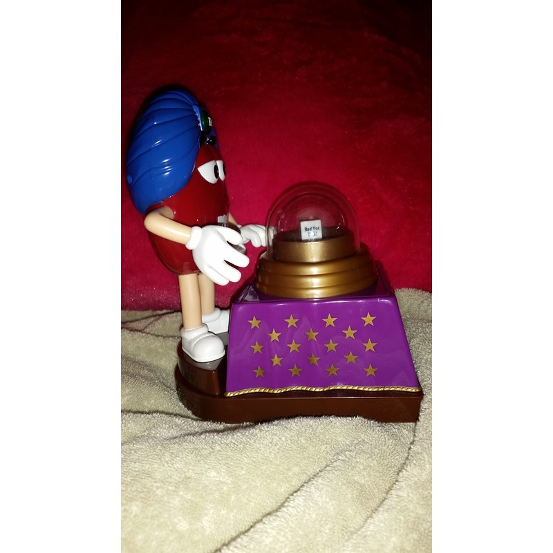 M&M's Fun Fortunes Candy Dispenser/2008 by Mars Incoporation