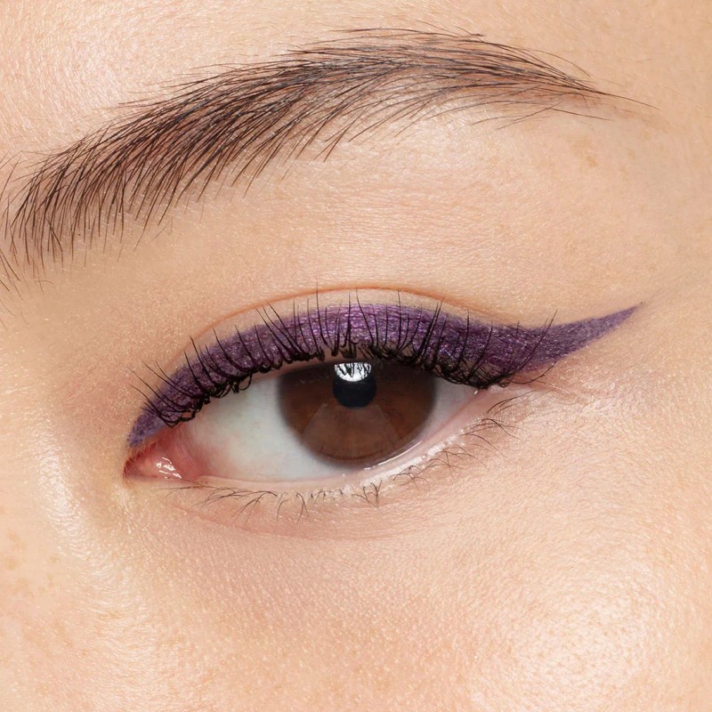 Delineador De Ojos Revlon Cs Tono Grape Edición Limitada