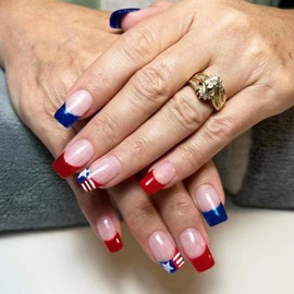 Fourth of July Press on Nails Short Red Blue French Tip Fake Nails Square Shape Independence Day False Nails Stick on Nails Reusable Patriotic Acrylic Nails for Women Girls Manicure Art 24 Pcs