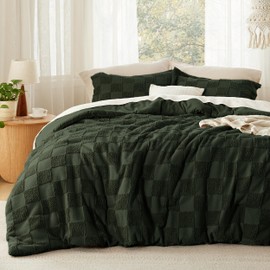Bedsure King Size Comforter Set Dark Olive Green, Boho Tufted Bed Set, Checkered Farmhouse Shabby Chic Bedding, 3 Pieces, 1 Plaid Geometric Comforter and 2 Pillow Shams