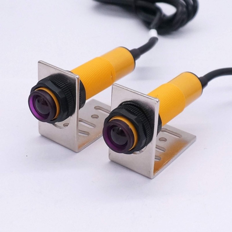 Taiss/ 1 Pair Photoelectric Sensor M18 Infrared Ray Through-Beam Reflection