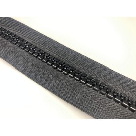 Black Plastic Teeth No.8 Zips Open End Various Lengths Zipper (8.2 inch - 21 cm)