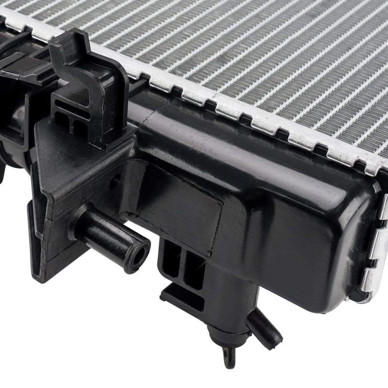 Torchtree CU13045 Radiator Replacement,Compatible with 2007-2008 Expedition, 2007-2008 Navigator
