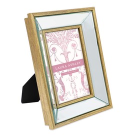 Laura Ashley - Marco de fotos con espejo biselado dorado, marco de espejo clásico con ángulo inclinado profundo, montaje en pared, hecho para mesa, galería de fotos y arte de pared, (4 x 6, dorado)