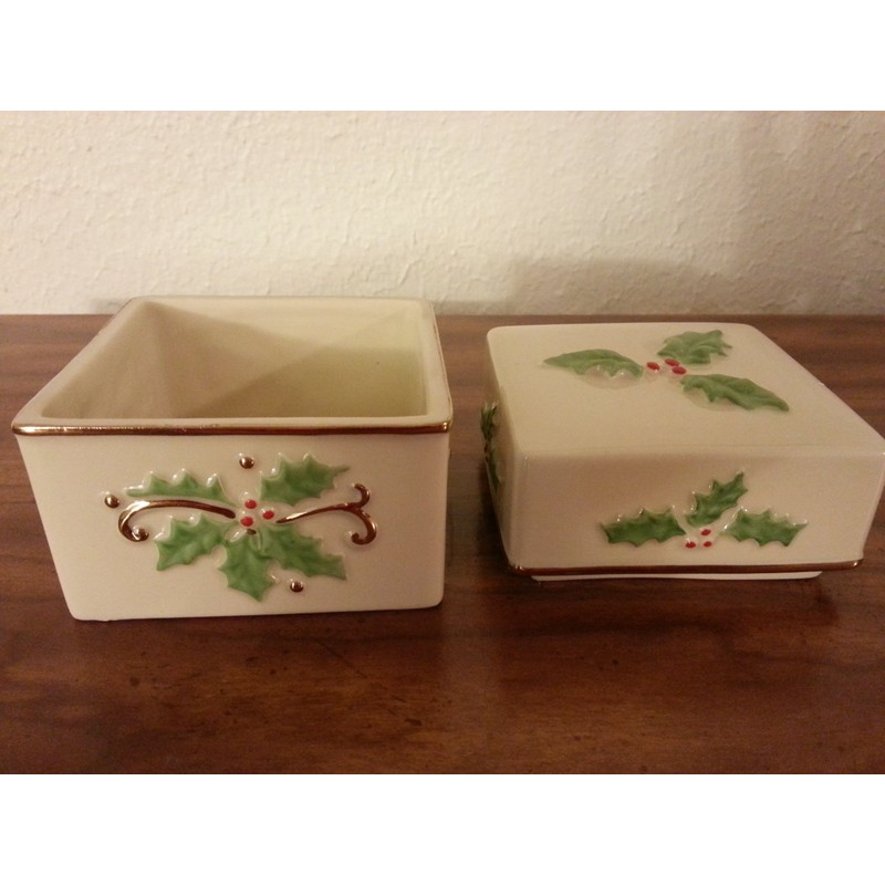 Lenox for the Holidays - Holly Box - 3"