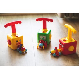 Comansi C19032 Rana Car Powered by Balloons. Cars to Play Race. Experimental and Educational Preschool Toy. AIR Pump CAR, Yellow, Red