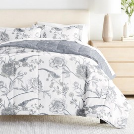 LINENS & HUTCH Bedding Bundle, Patterned Microfiber Comforter Set and Solid Sheet Set - Full Molly Botanicals Light Blue