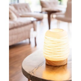Zen'Arôme Calorya n°16 - Bruciatore di Cera profumata - Bruciatore Elettrico per Fusione di fragranza - Calore Delicato - Ceramica con Decorazioni Traforate e Illuminazione Ambientale - H 21,5 cm