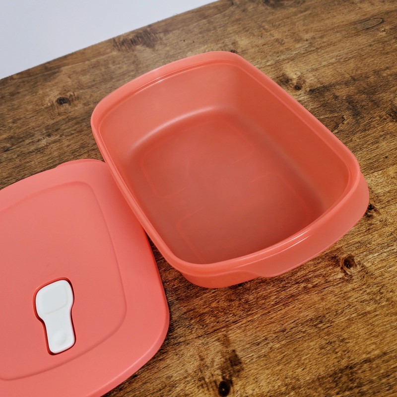 Tupperware CrystalWave Plus Rectangle Microwave Container 4 Cup