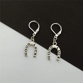 Mini Horseshoe Earrings Punk Cowboy Horse Jewelry Vintage Ear Clip for Man Woman