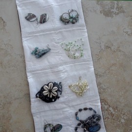 Travel Jewelry Organizer - Hawaiian Red Fabric Jewelry Wallet - Clear Pocket Travel Jewelry Case - Travel Gift