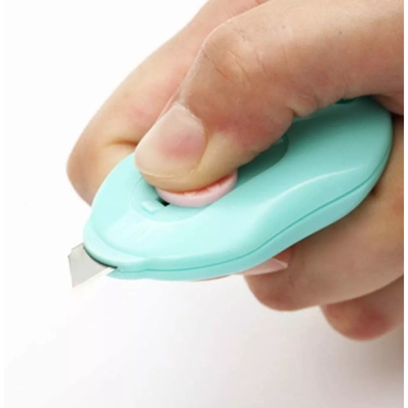 KFMX Set De 4 Mini Cutters Retraible Navaja Oficina Estudiante