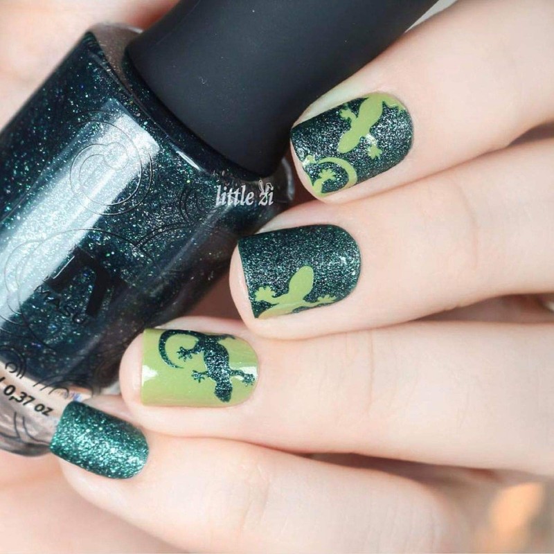 Whats Up Nails - Lizard Vinyl Stencils for Nail Art