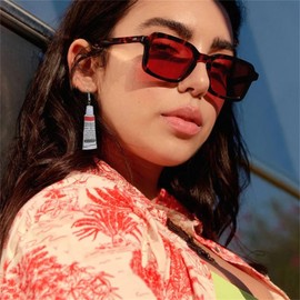 QLYOVWE Unique Artist Earrings for Women Bohemian Vintage Real Paint Tube Dangle Earrings Colorful Autistic Paints Earrings Teachers ' Day Art Jewelry Gifts (Purple)