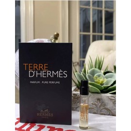 HERMÈS Hermes Terre D'Hermes Parfum Pure Perfume Sample Spray .06oz, 2ml