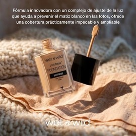 Wet n Wild Base de Maquillaje Photo Focus Tono Soft Beige Acabado Mate para Piel Grasa, Alta Cobertura,Compatible con Primer, Corrector y Polvo Compac