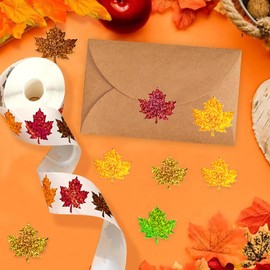 500Pcs Fall Thanksgiving Leaf Stickers 1.5in Maple Leaf Decals 5 Colors Holographic Self Adhesive Label Leaves Stickers Roll for Autumn Party Cards Seal Envelopes Supplies Decor
