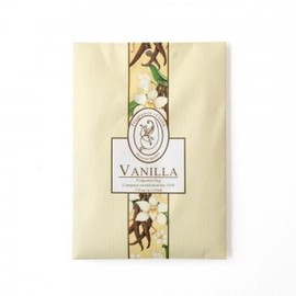 SellerHub Car Air Freshener Paper Air Freshener (Vanilla) Drawer/Closet Air Freshener (S11210901) / 차량용방향제 종이 방향제(바닐라) 서랍장 옷장방향제 (S11210901)