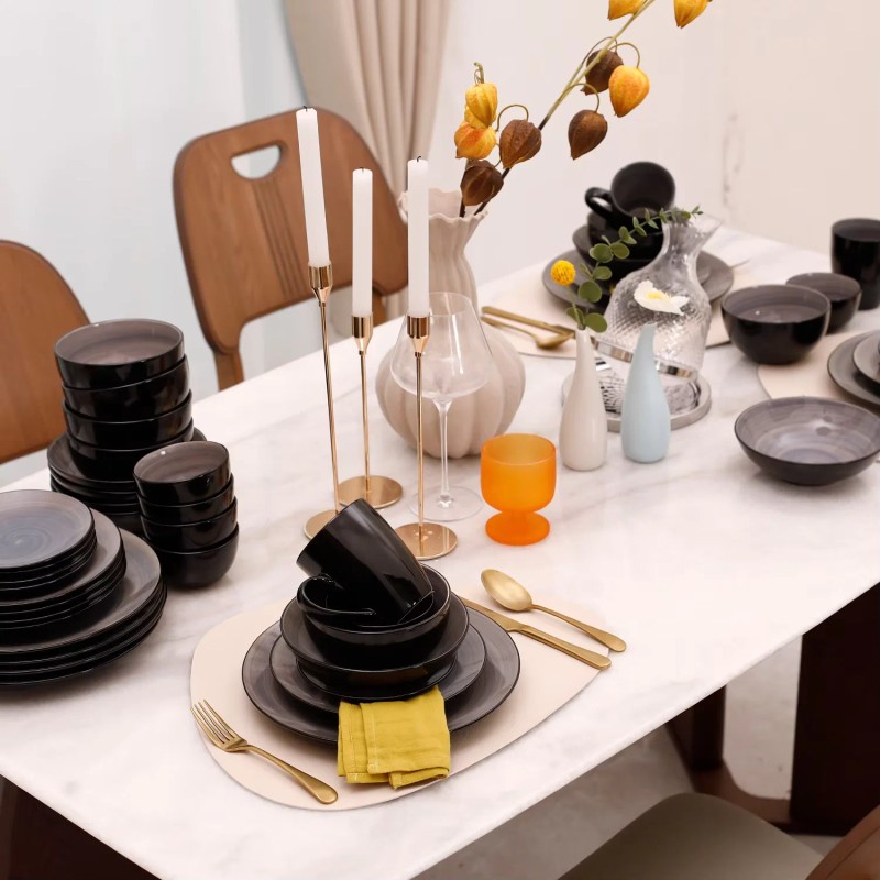 Semtember Promotion Grey Round Western Style Ceramic Plates Unique Design