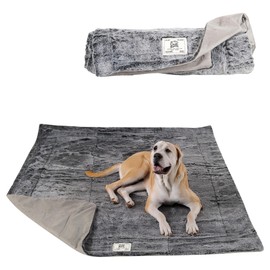 Dog Gone Smart Chilli Kuzzi FIR Blanket - Velvet Velboa and Tipped PV Plush - Ultra-Soft Dog Blanket with Far Infrared Technology - Calms, Relaxes and Heals - Suitable for Every Dog - Grey
