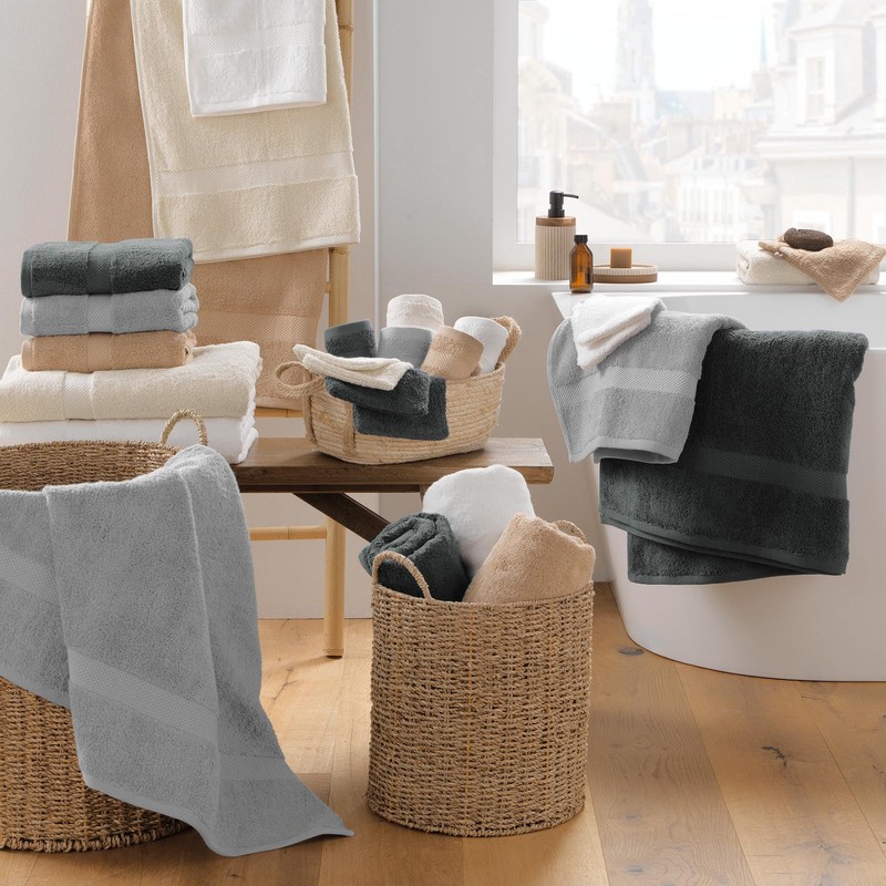 Douceur d'Intérieur, Elegance White 100% Cotton Plain Wash Cloths (15