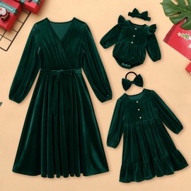 AWIBMK Mommy and Me Christmas Dresses Long Sleeve Santa Claus Dark Green Red V Neck Ruffle Velvet Dress Fall Winter Xmas Holiday Party Burgundy Mom Daughter Matching Outfits Photoshoot Dark Green M